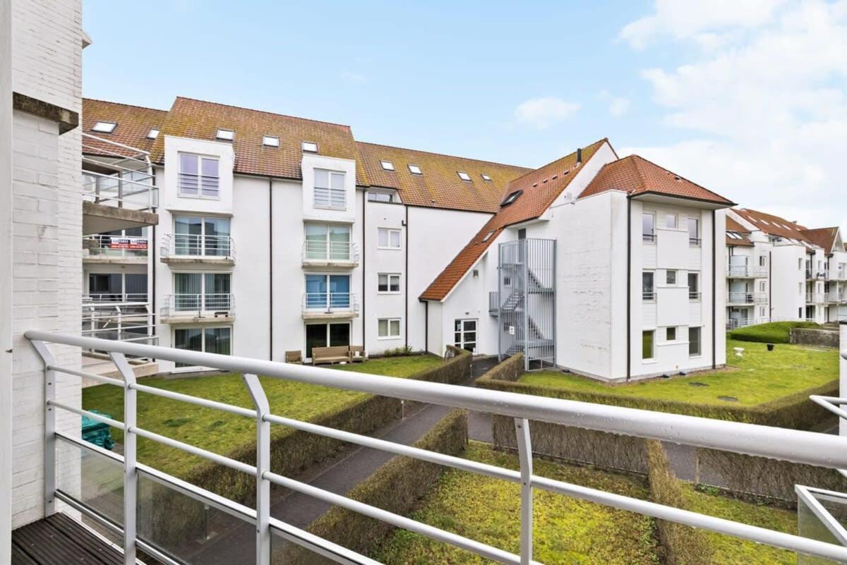 Beautiful Bel-Etage In Blankenberge Apartamento Exterior foto